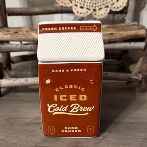 DW HOME GOODIES Classic Iced Cold Brew Candle Ceramic Milk Carton NEW
